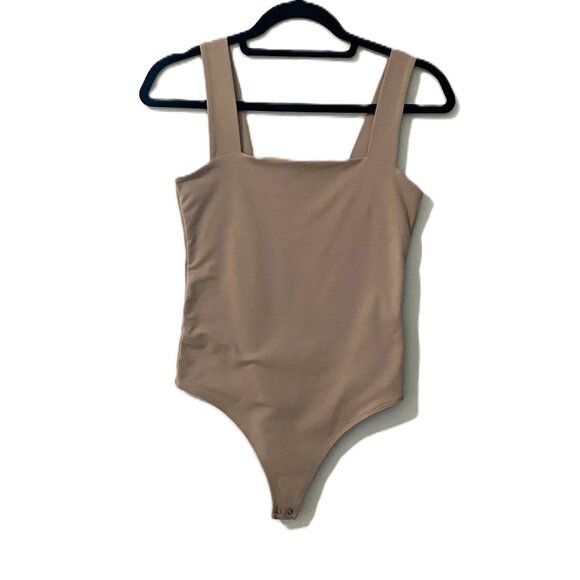 Abercrombie | Soft Matte Seamless Square Neck Bodysuit Tan/Taupe - SZ S - Women - Picture 1 of 11